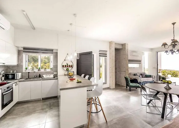 Villa Latchi Infinity Blue