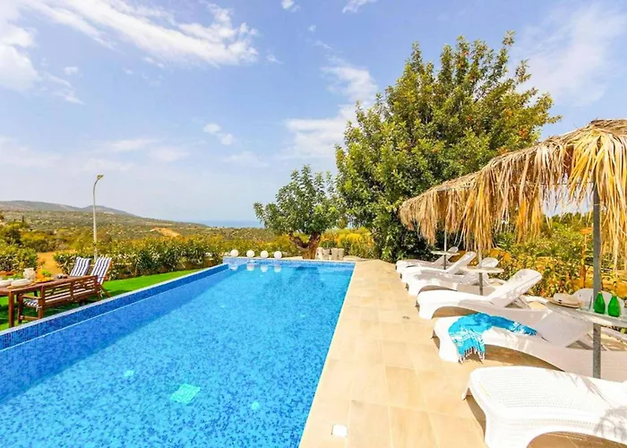 Latchi Infinity Blue Villa *