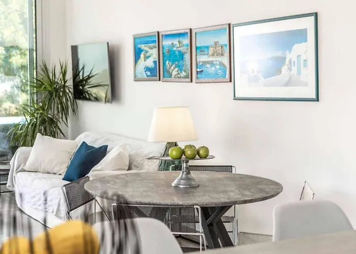 Latchi Infinity Blue * Neo Chorio