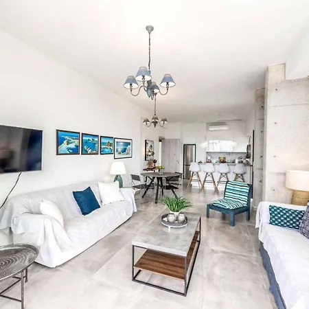 Latchi Infinity Blue Neo Chorio