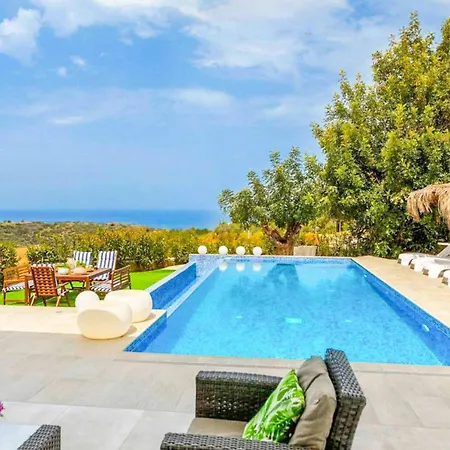 Latchi Infinity Blue Villa *
