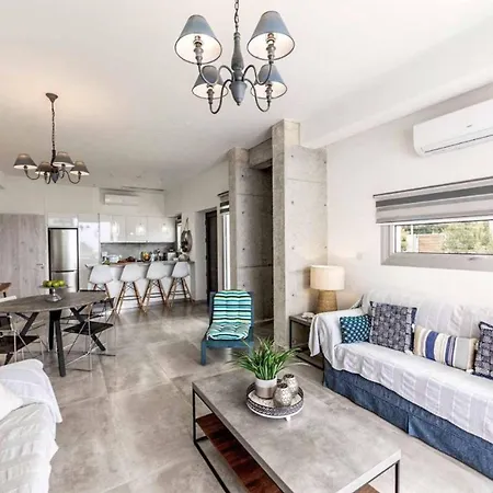 Latchi Infinity Blue Neo Chorio