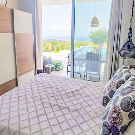 Villa Latchi Infinity Blue